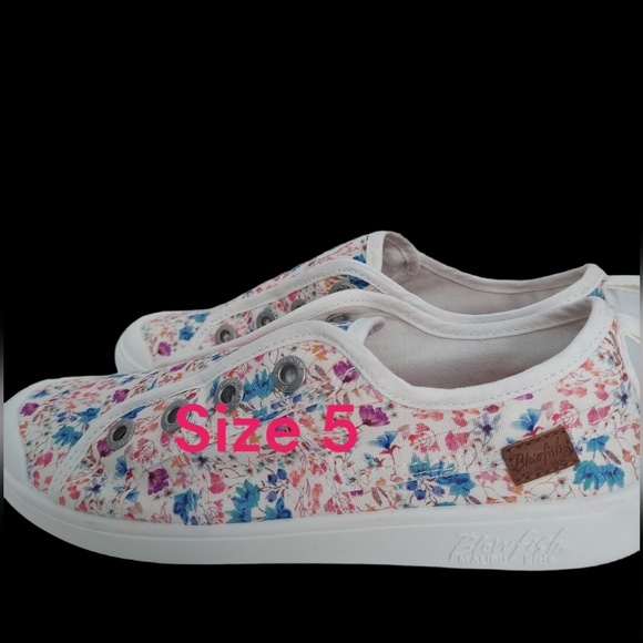 Blowfish Malibu Kids Slip-On Sneakers Girl's Size 5 NWOT - Picture 6 of 6